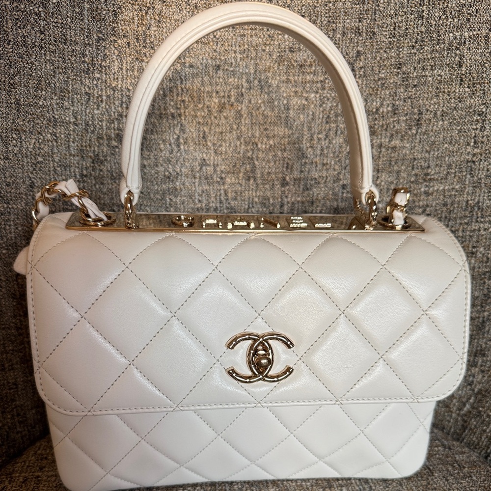 Trendy CC comes with box, and dustbag